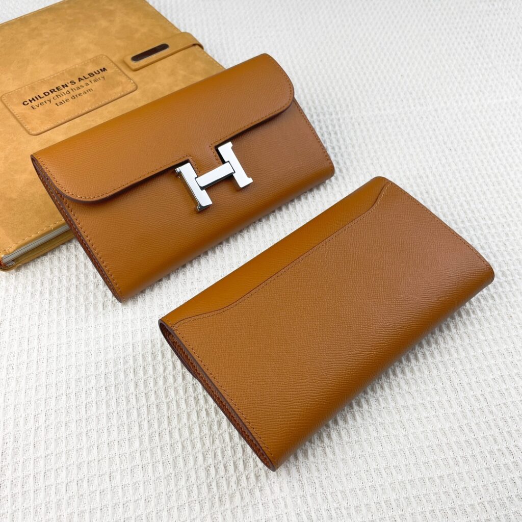 Hermes LT117362 Bag Size 22, 12