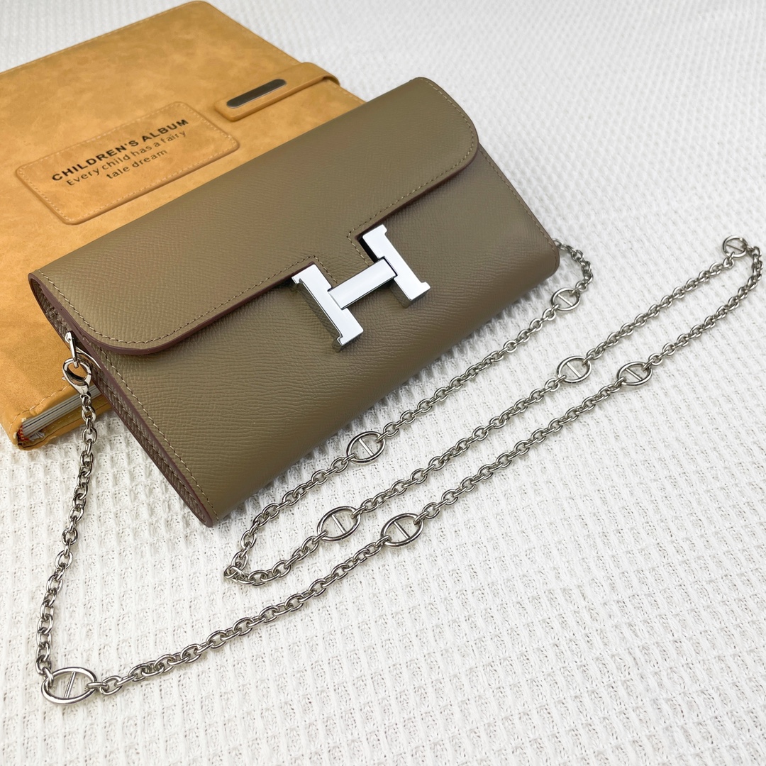 Hermes LT117372 Bag Size 22, 12