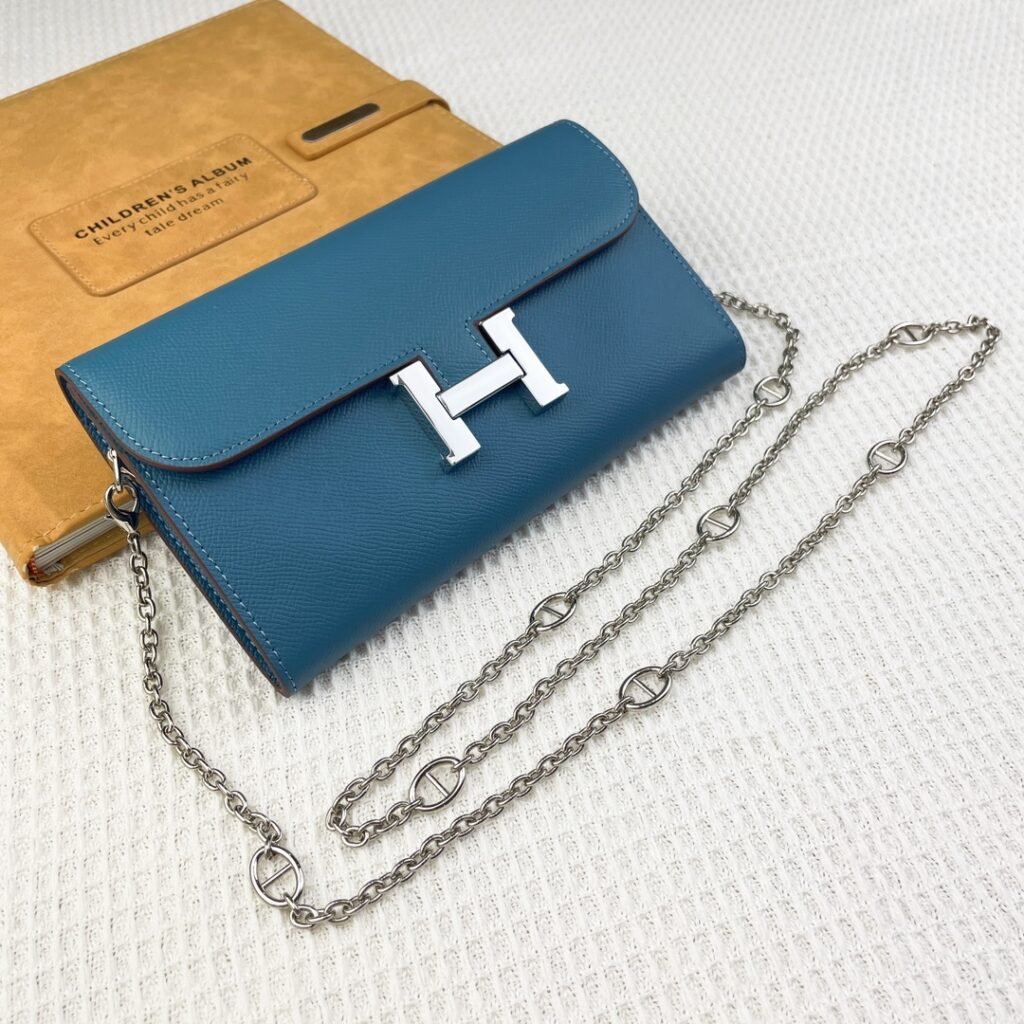 Hermes LT117373 Bag Size 22, 12