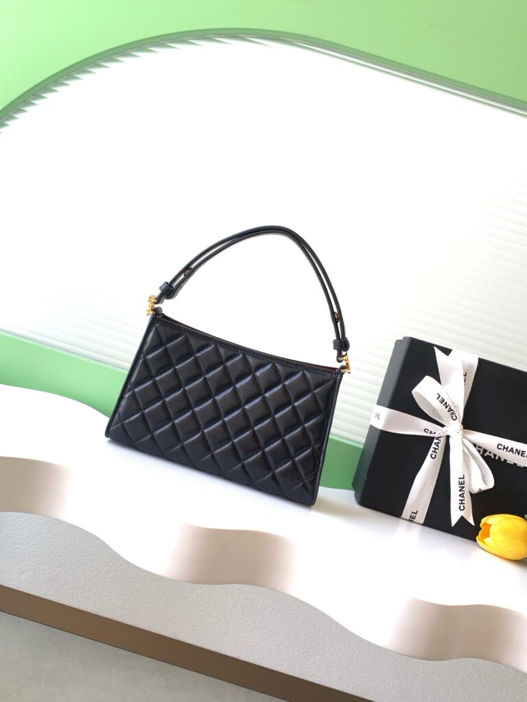 Chanel LT314456 Bag Size 14-22