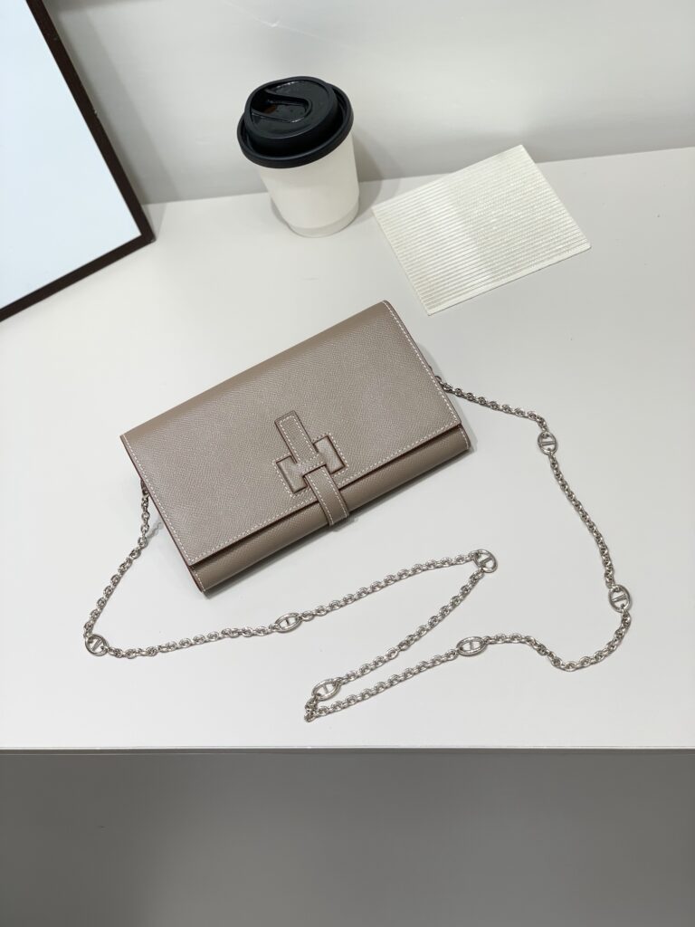 Hermes LT96302 Bag Size 20, 12