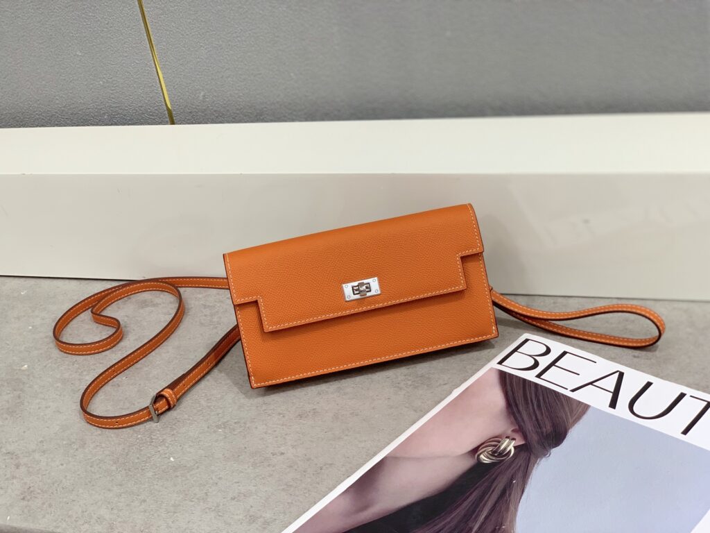 Hermes LT96480 Bag Size 19, 11