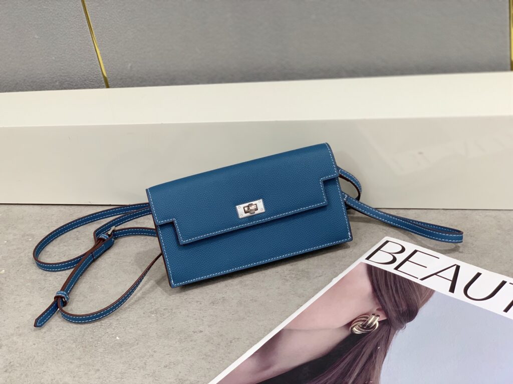 Hermes LT96481 Bag Size 19, 11