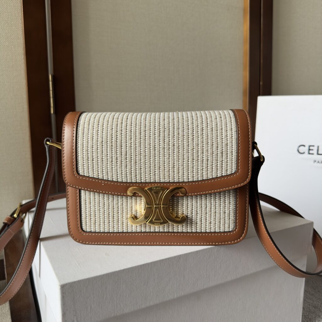 Celine Dbnlrwocns-Zfwlk2Q4Mdm5Asfb40V5Yxx12Jow m5asFB40v5yXX12jOw Bag Size 17, 42, 18