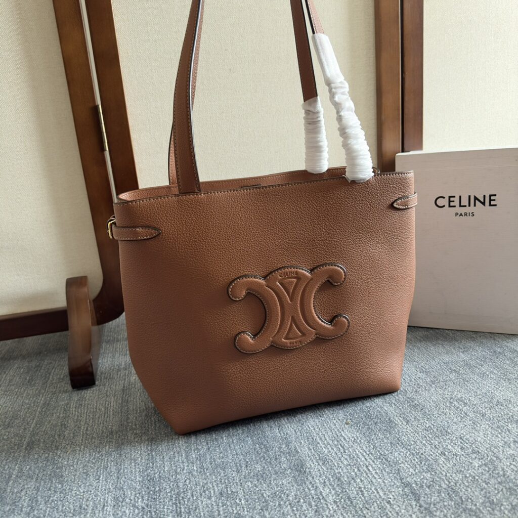 Celine Df-Lrjuadwqbcfczi-Jwzwe0Vpk56Iys4Qj3Ogg WE0vPk56IYS4qj3oGg Bag
