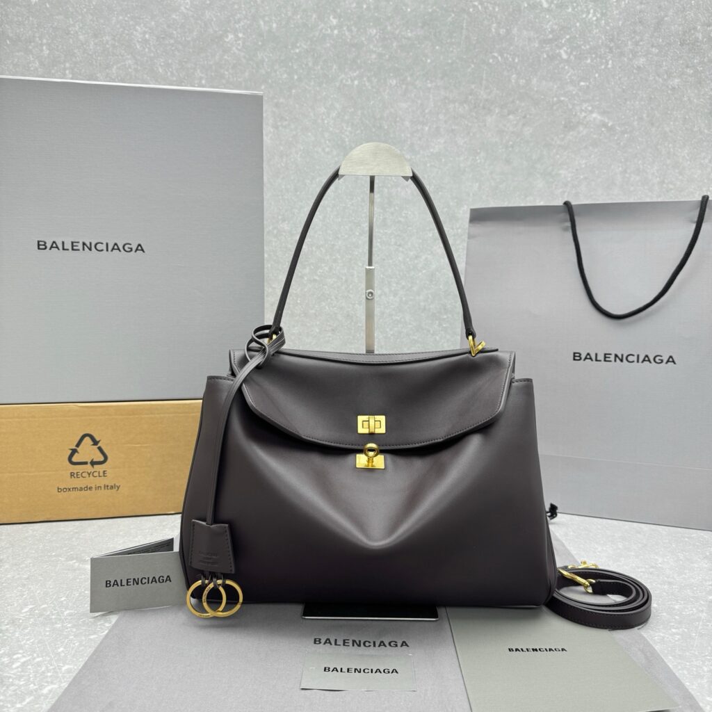 Balenciaga D8Zlrztvpkzdeai-Awn3Nxmen9Tyngsqf9Vbhxw xmen9tynGsqF9VBHxw Bag